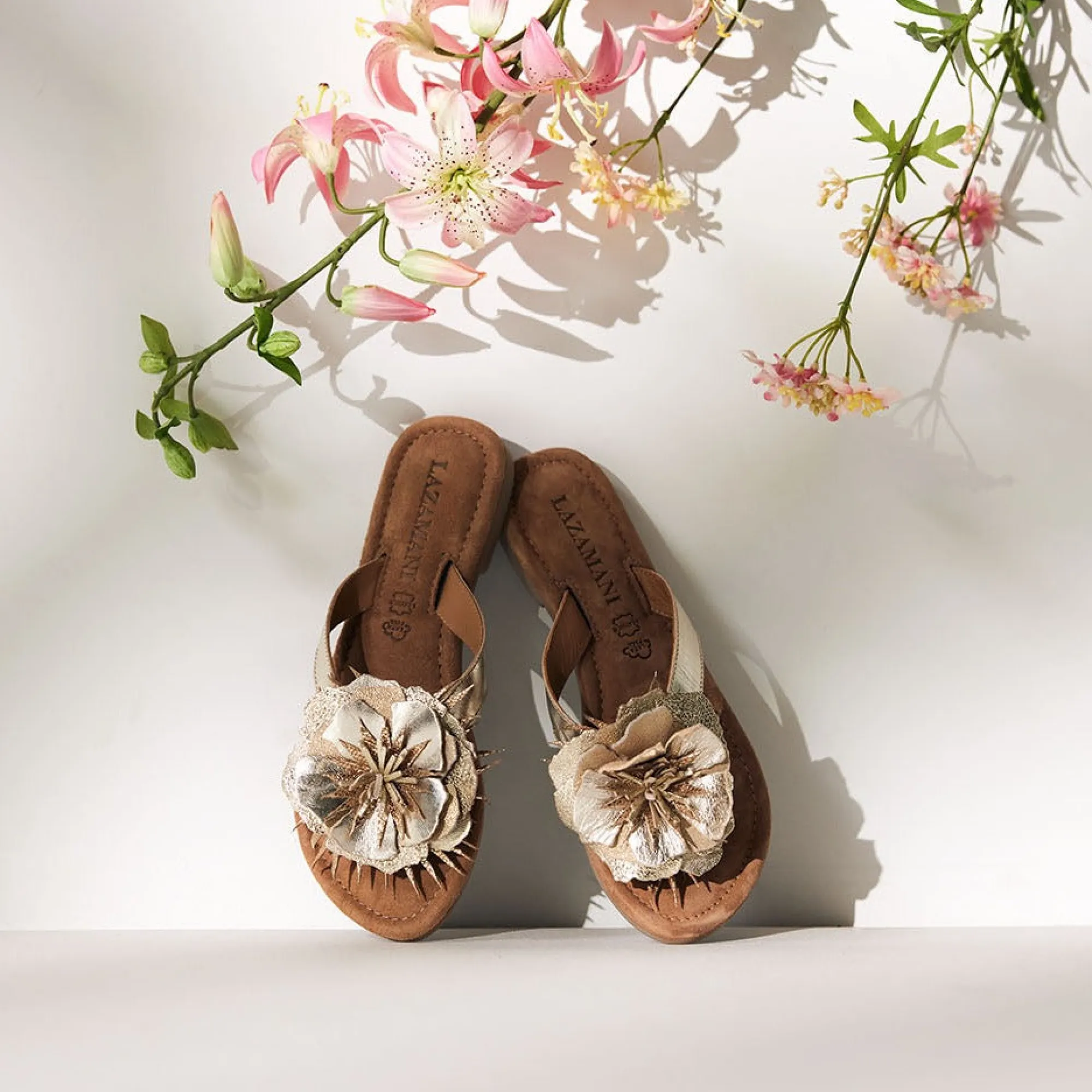 Vrouw Lazamani Slippers-Dames Slippers 33.518 Gold